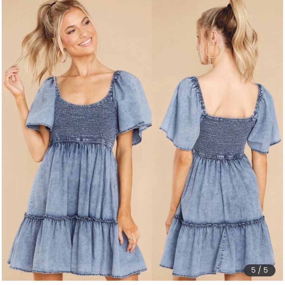 Flying Tomato Acid Wash Denim Smocked Babydoll Mini Dress Size M Boutique - Picture 6 of 7